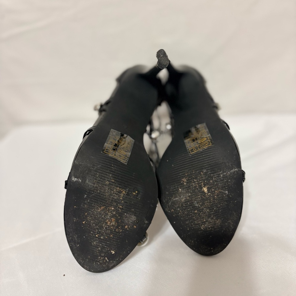 Yoki black patent leather strappy sandals. - Picture 10 of 11
